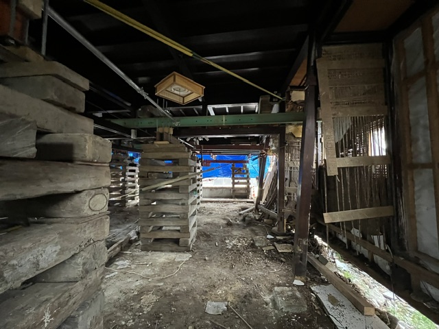 F邸修繕工事（令和6年能登半島地震）施工中写真